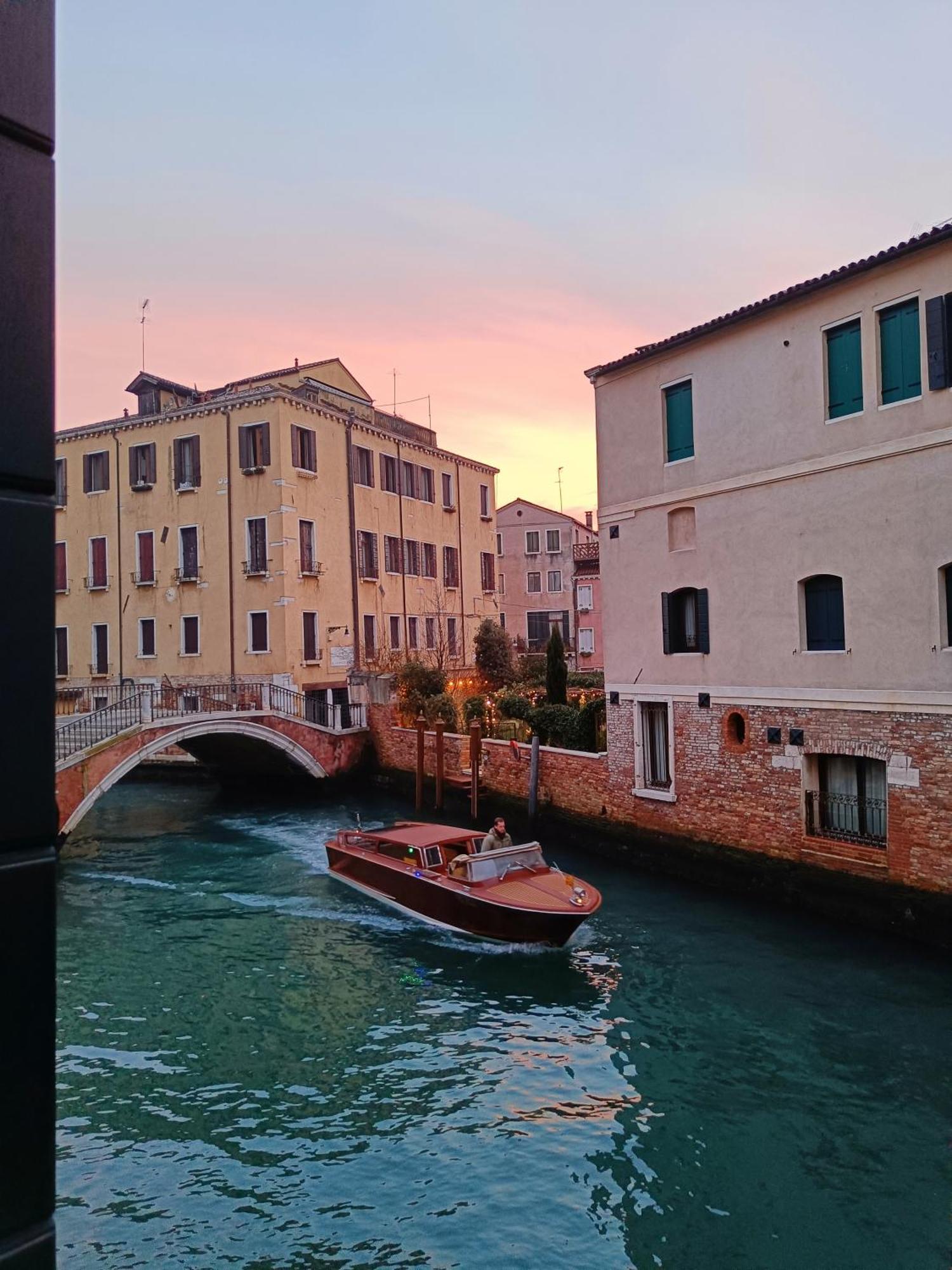 Ca' Dino Venice - Canal View Exterior photo